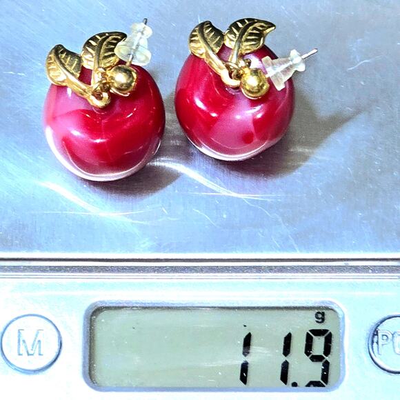 Vintage AVON Red Marbled Resin Goldtone Leaf Stud Dangle Earrings - Picture 4 of 4